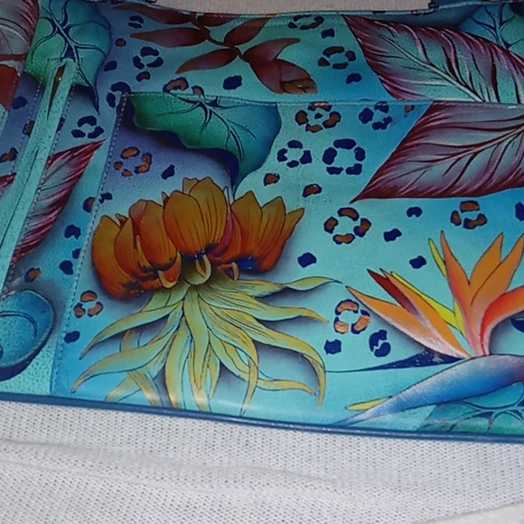 Handbag - Picture 2 of 12